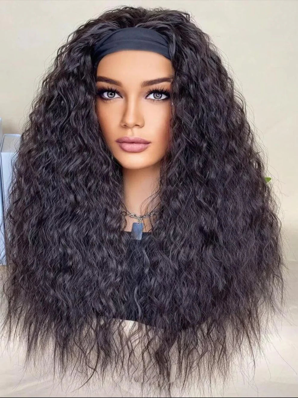 V-day Sneaker & Wig Combo